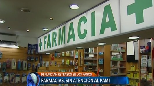 Farmacias aseguran que no están "en condiciones de financiar el medicamento de los abuelos"