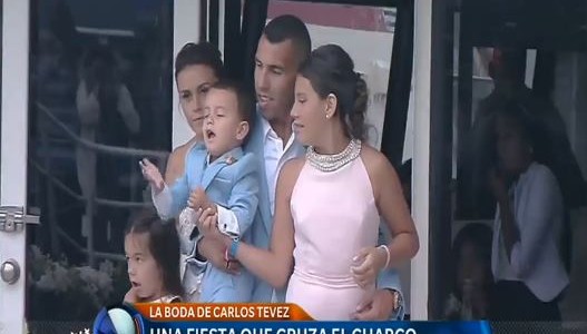 La luna de miel de Tevez será en Dubai