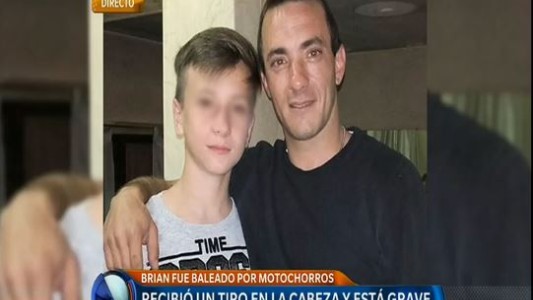 Padre del chico baleado en Flores: "Hijo, no me bajes los brazos. Te amo con la vida"