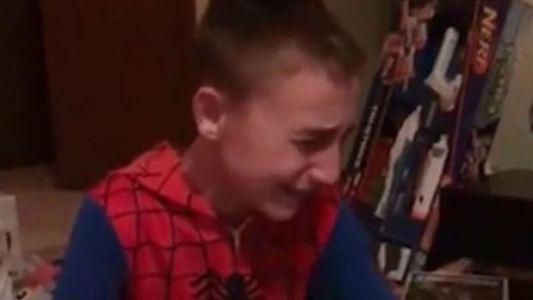 Video emotivo: el nene que recibió el mejor regalo de Navidad del mundo