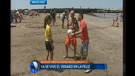 Ya se vive el verano en "La Feliz"
