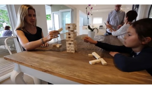 "Mannequin challenge" de personas con Parkinson para concientizar