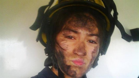 Incendios forestales: la historia de la bombera de la foto que se volvió viral