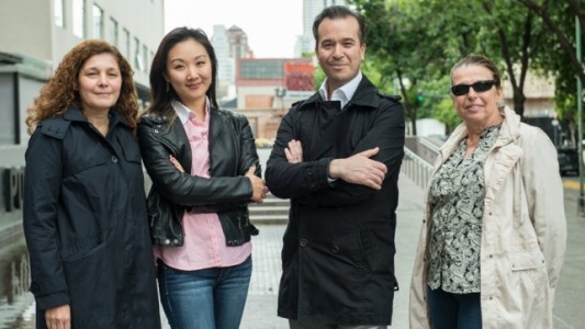 Científicos argentinos trabajan en nuevos materiales que bajen el consumo de energía en los celulares