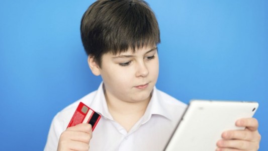 Ya ofrecen cajas de ahorro destinadas a menores de 18 años