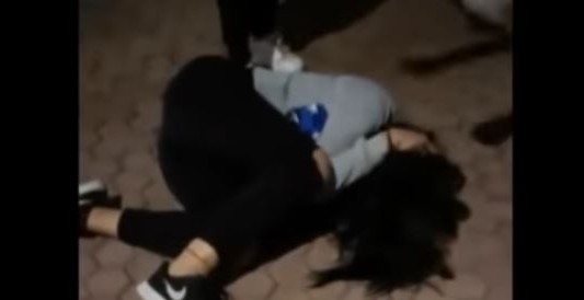 Adolescentes golpearon brutalmente a otra joven y el video se viralizó en las redes