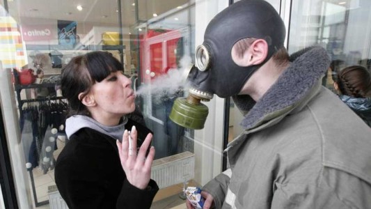 Los rusos nacidos después de 2014 tendrán prohibido fumar cuando lleguen a adultos