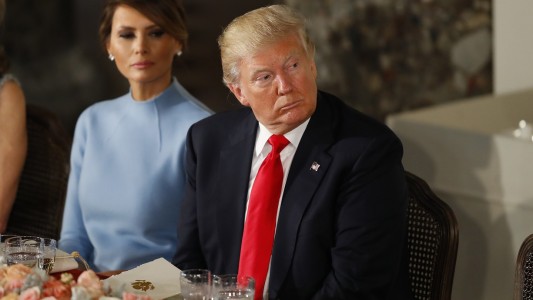 Entre sus primeras medidas el día de su asunción, Trump decretó el Día Nacional del Patriotismo