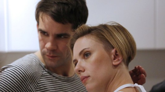 Se divorciaron Scarlett Johansson y su marido, Romain Dauriac