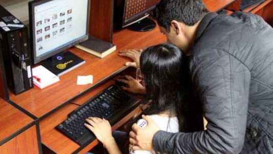 Se pasó de "chistoso" con una empleada y fue condenado por abuso