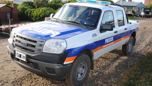 Asesinaron a cuchilladas a una mujer y se llevaron a su hija de 3 años