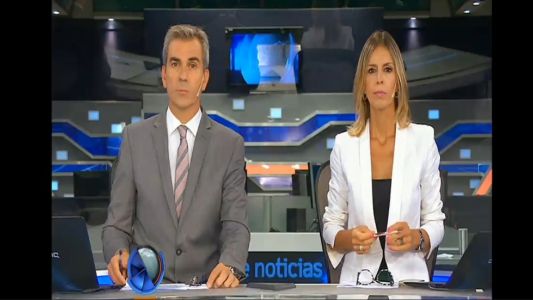 Telefe Noticias a las 12 / Bloque 1 / 15/02/2017