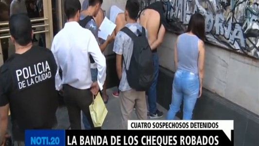 La banda de los cheques robados