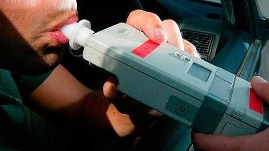 Multa de 50 mil pesos para conductores alcoholizados