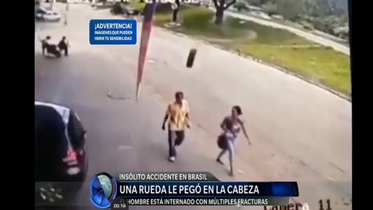 Insólito accidente de un peatón en Brasil