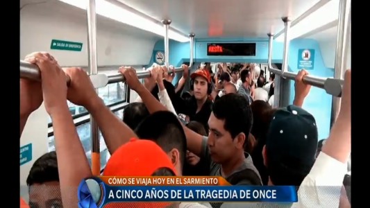 Cómo se viaja en el tren Sarmiento a cinco años de la tragedia de Once
