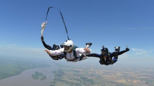 Santa Fe: un hombre de 51 años murió al no abrirse su paracaídas