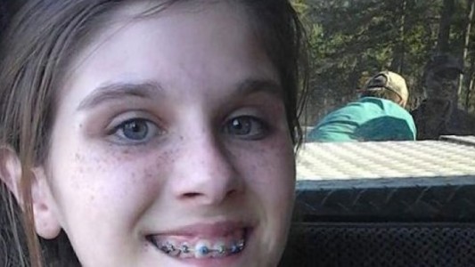 ¿Qué esconde la selfie de esta niña que aterró a Estados Unidos?