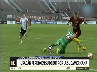 Huracán perdió 3 a 0 en su debut en la Copa Sudamericana