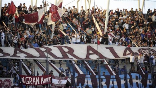 Racing vuelve a suspender la entrada de hinchas visitantes tras destrozos ante Lanús