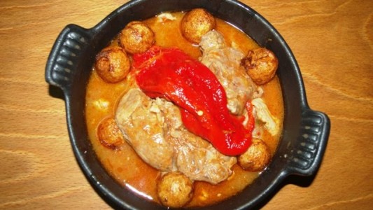 De no creer: confundieron un evento gastronómico español con una página porno