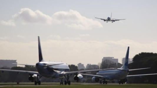 El Gobierno otorgó 41 rutas aéreas a tres empresas low cost