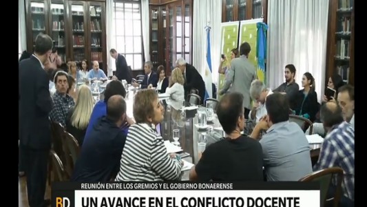 Baradel: "Todavía estamos lejos, pero es importante que se haya restablecido la negociación"