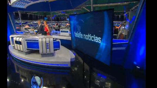 Telefe Noticias a las 12 / Bloque 2 / 21/03/2017