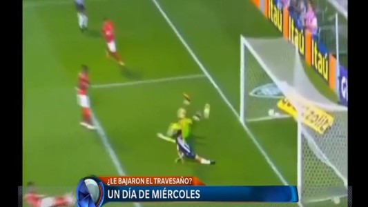 Un día de miércoles: ¿le bajaron el travesaño?