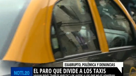 El paro que divide a los taxis