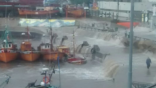 Imágenes impactantes: fuerte temporal en Mar del Plata