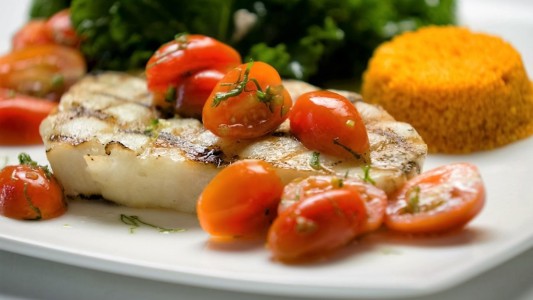 Médicos advierten sobre la necesidad de una buena alimentación para enfrentar los primeros fríos