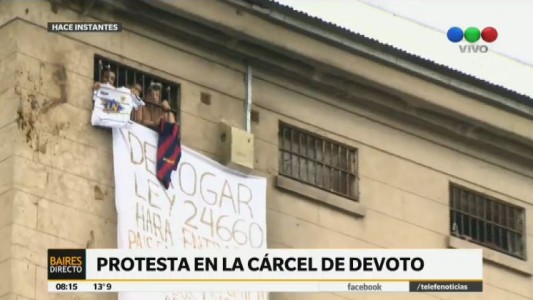 Protesta de presos en el penal de Devoto