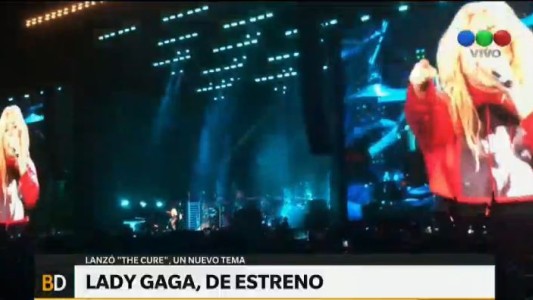 Lady Gaga lanzó un nuevo tema durante su show en California