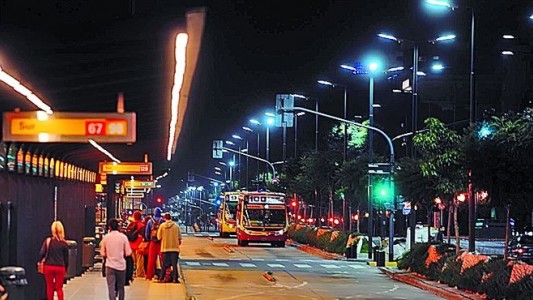 El Gobierno lanzó el plan "Alumbrado Eficiente" para ahorrar energía en las luminarias públicas