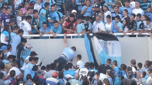 Murió el hincha de Belgrano arrojado desde una tribuna en el estadio de Córdoba