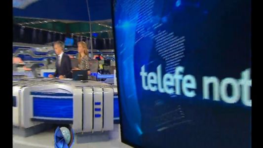 Telefe Noticias a las 12 / Bloque 2 / 18/04/2017