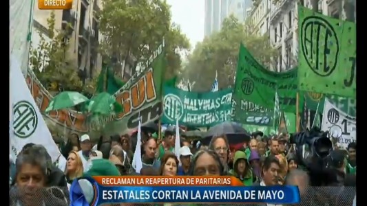 Estatales reclaman la reapertura de paritarias
