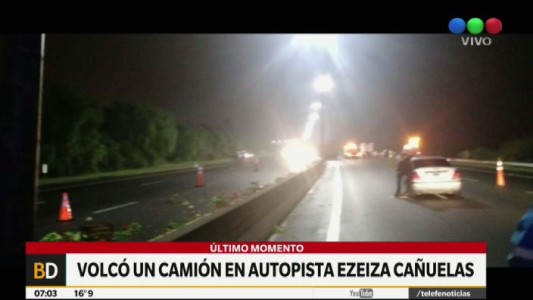 Choque, vuelco y corte en la autopista Ezeiza-Cañuelas