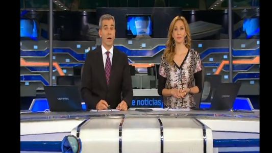 Telefe Noticias a las 12 / Bloque 1 / 27/04/2017