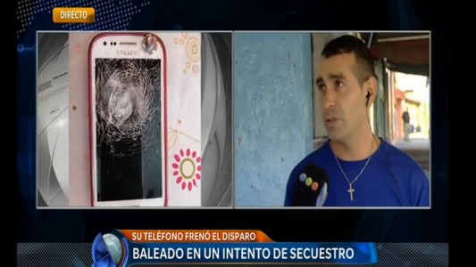 Lo balearon en un intento de secuestro y el celular le salvó la vida