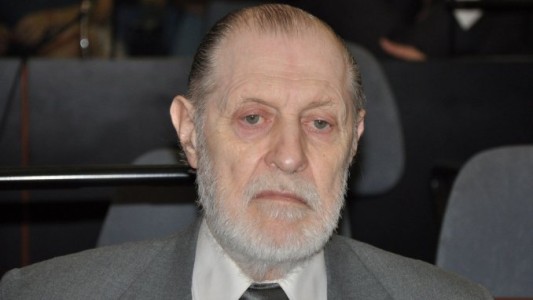 El "obstetra de la ESMA" pidió que le apliquen el 2x1 y lo dejen libre