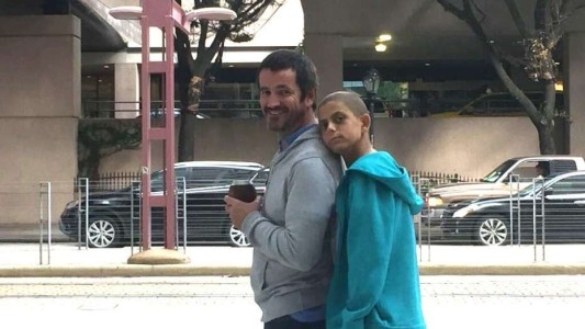 Mateo, el chico que sufre un linfoma post trasplante y lanzó una campaña para pedir ayuda