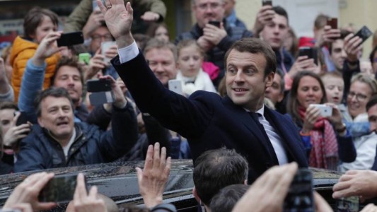 Francia elige a su nuevo presidente entre Macron y Le Pen