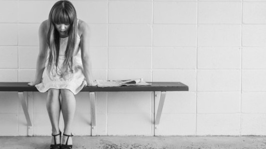 Peinarse por primera vez en un mes: la foto y el relato más triste de una chica con depresión