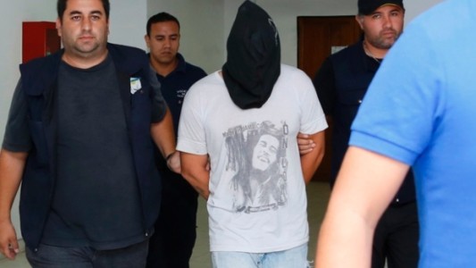 Investigan a penitenciarios tras el "suicidio" del acusado por el crimen y violación de su hijastra