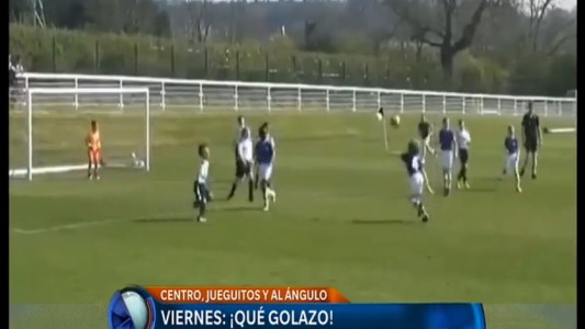 El golazo del viernes: centro, jueguitos y al ángulo