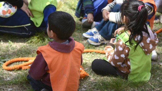 Abren convocatoria para triplicar la cantidad de familias temporarias en Mendoza