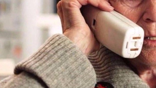 Con el "cuento del nieto", le robaron 38 anillos, una pulsera de oro y miles de pesos