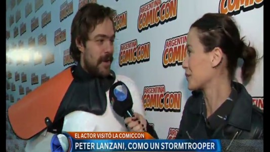 Peter Lanzani en Comic Con